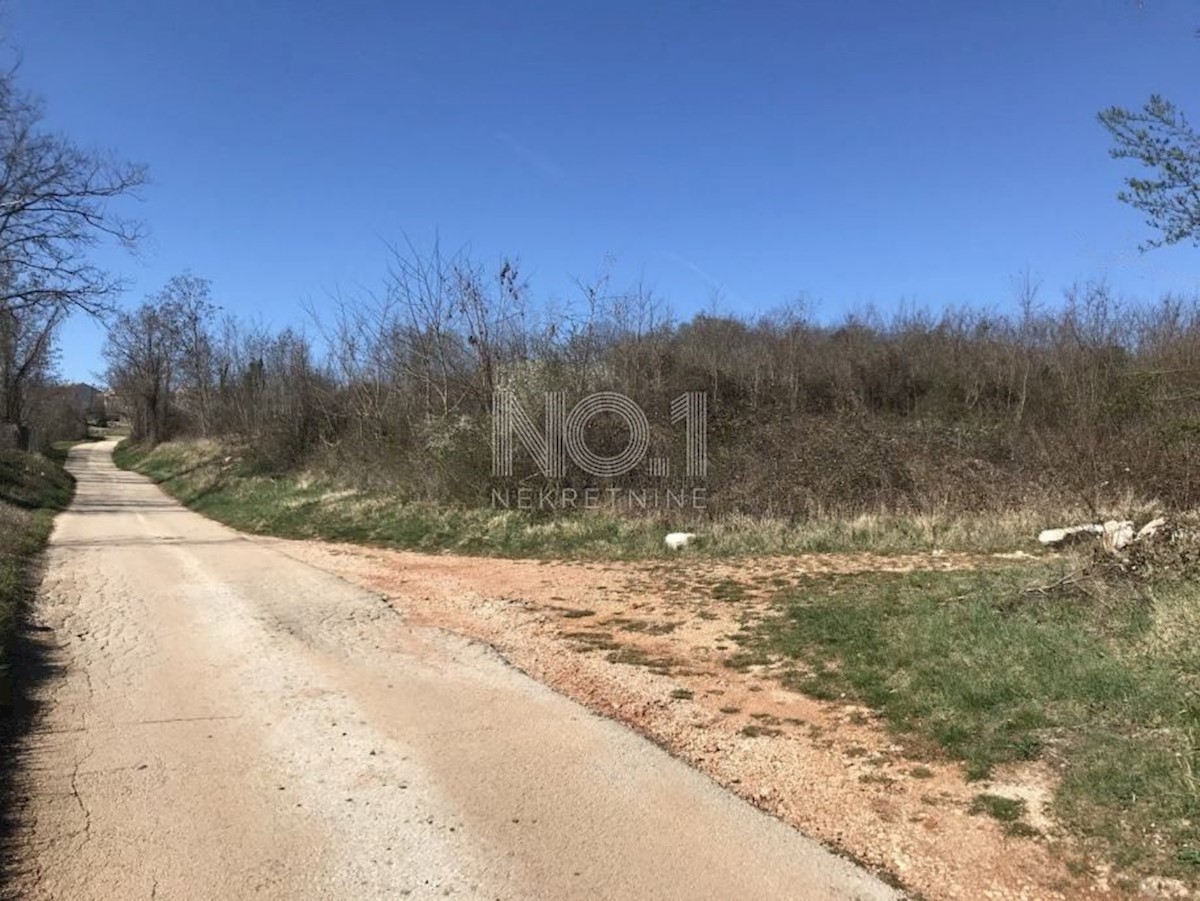 Terreno In vendita - ISTARSKA PAZIN