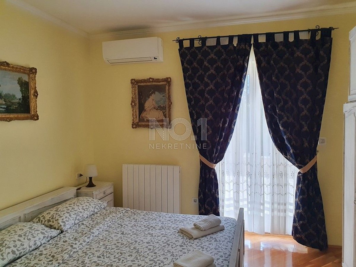 House For sale - PRIMORSKO-GORANSKA LOVRAN