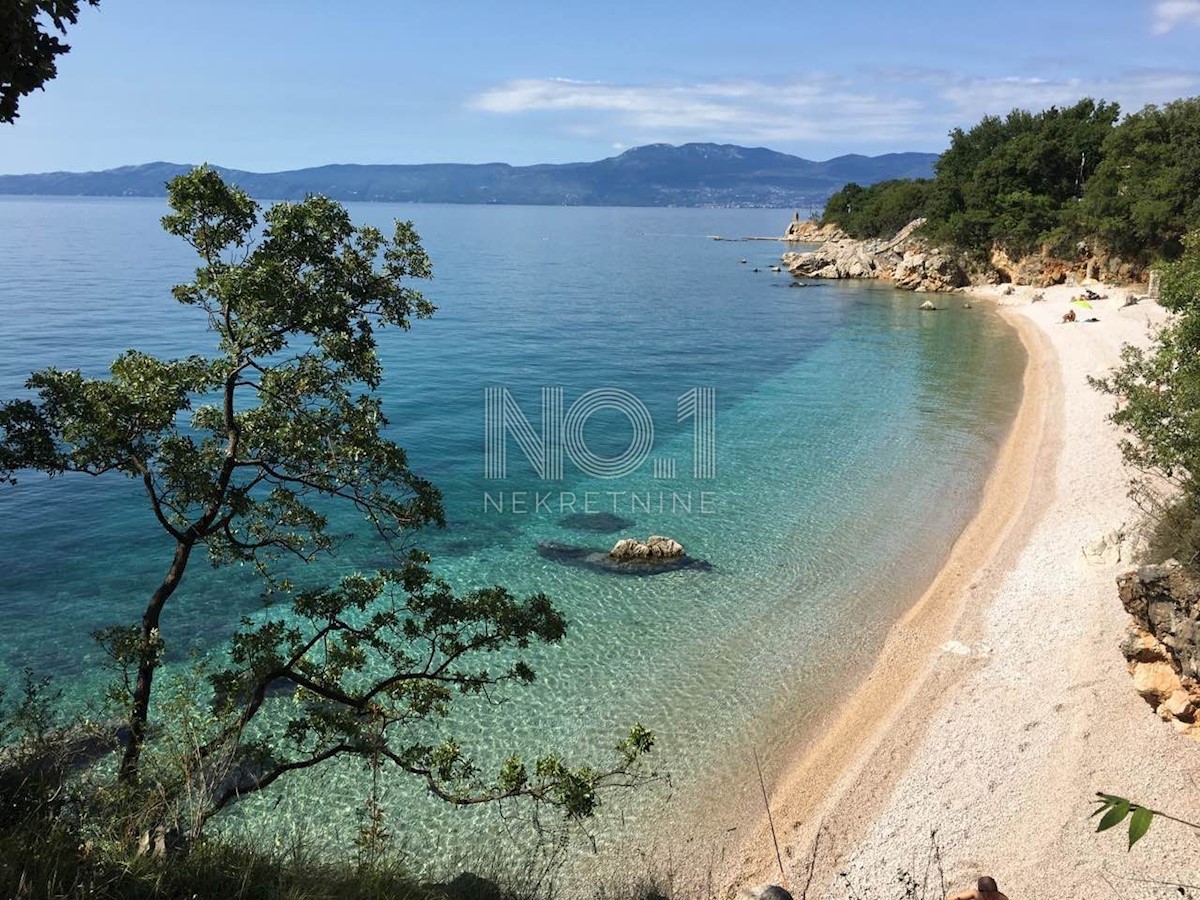 Kuća Na prodaju - PRIMORSKO-GORANSKA KOSTRENA