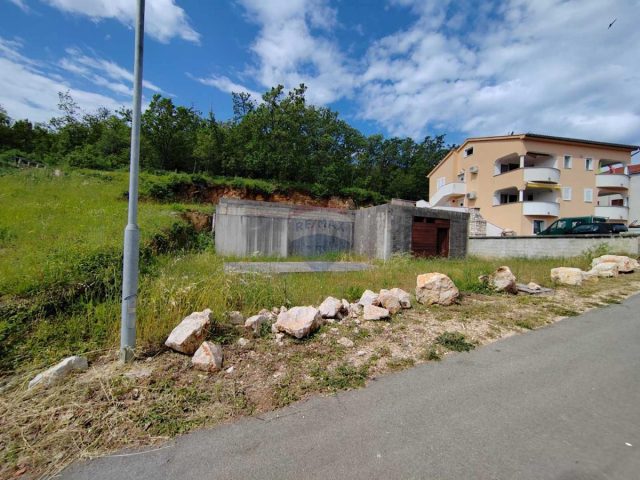 Land for sale 942 m² – Čižići