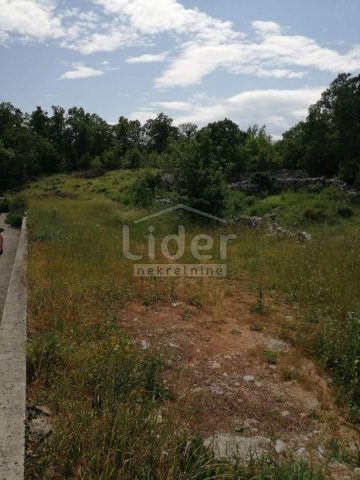 Terreno in vendita 1710 m² – Marinići