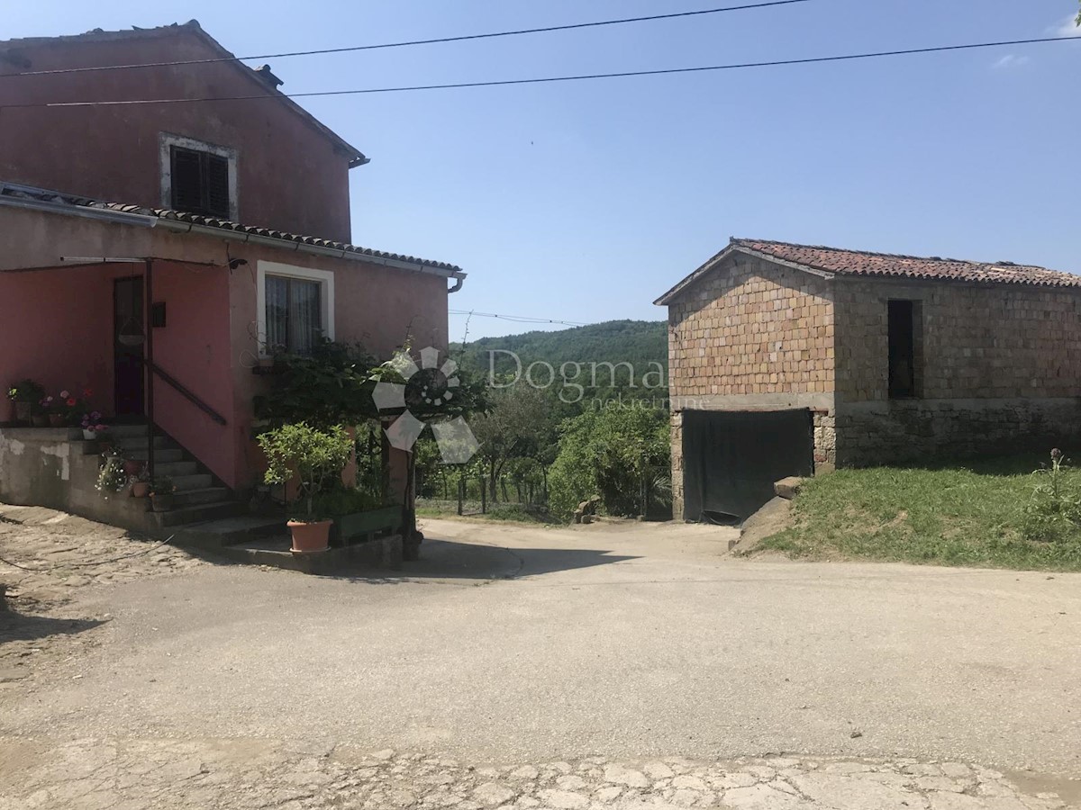 Kuća Na prodaju - ISTARSKA BUZET