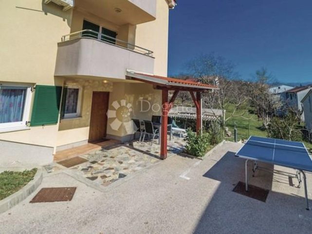 Flat for sale 90 m² – Čižići