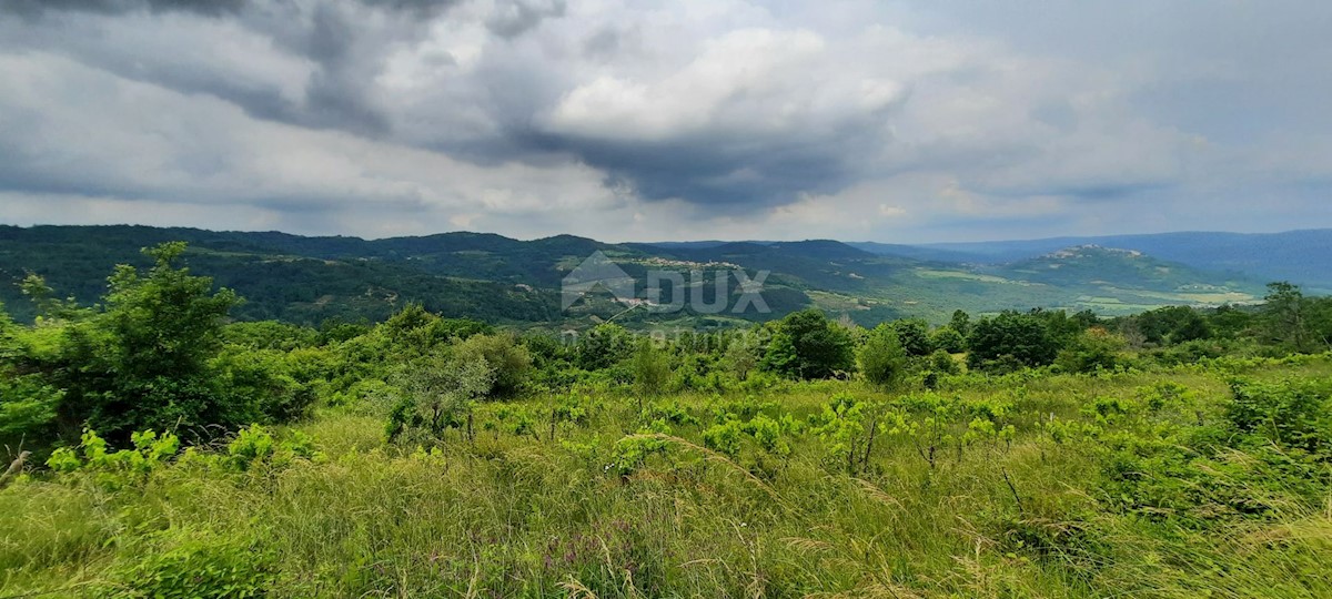 Pozemok Na predaj - ISTARSKA MOTOVUN