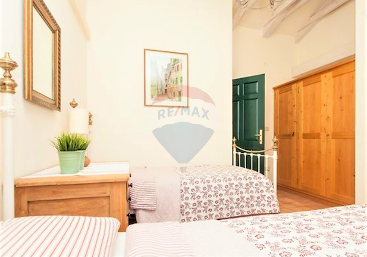 Haus Zu verkaufen - ISTARSKA ROVINJ