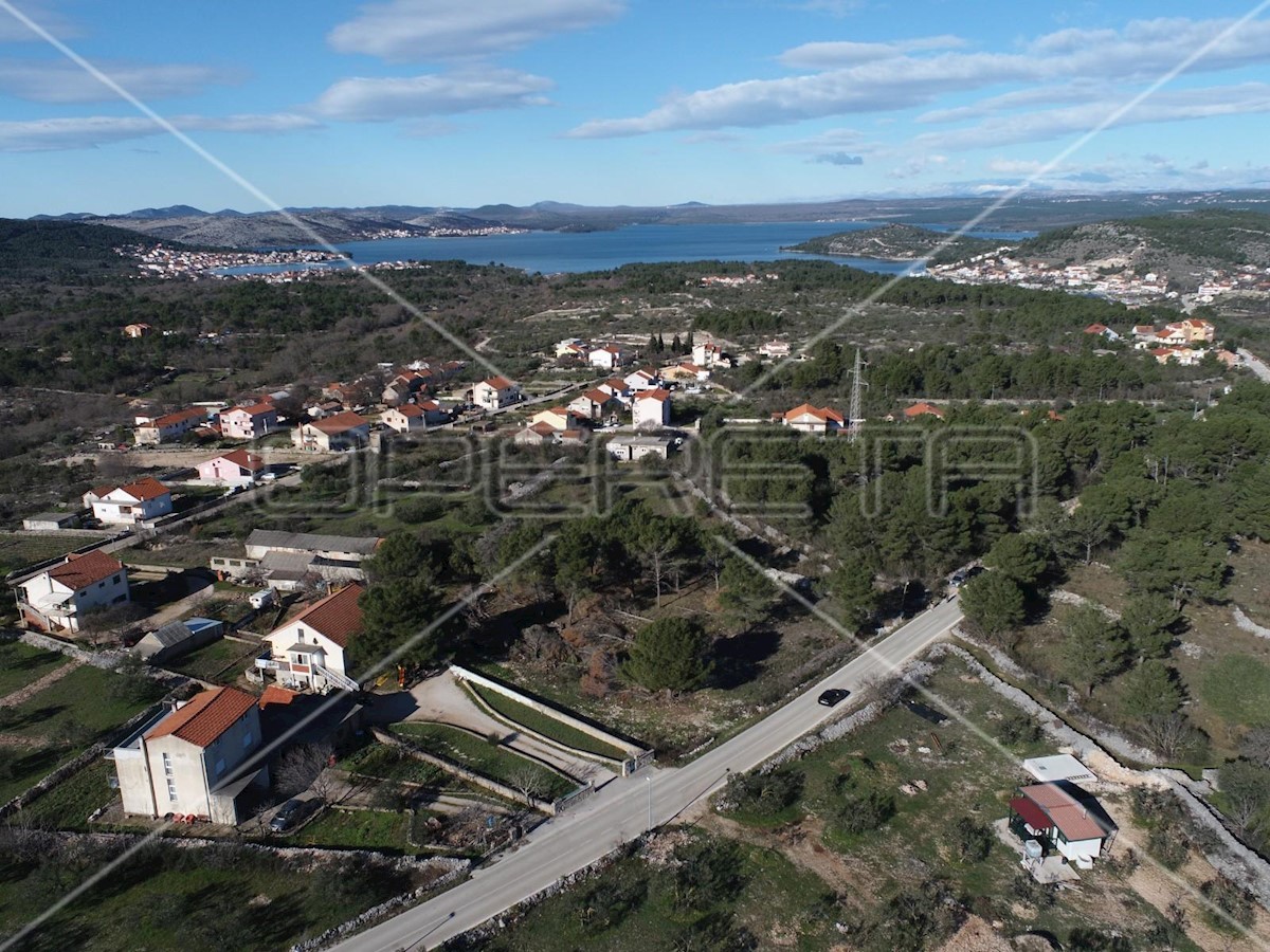 Grundstück Zu verkaufen - ŠIBENSKO-KNINSKA ŠIBENIK