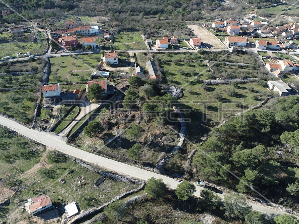 Parcela Na predaj - ŠIBENSKO-KNINSKA ŠIBENIK