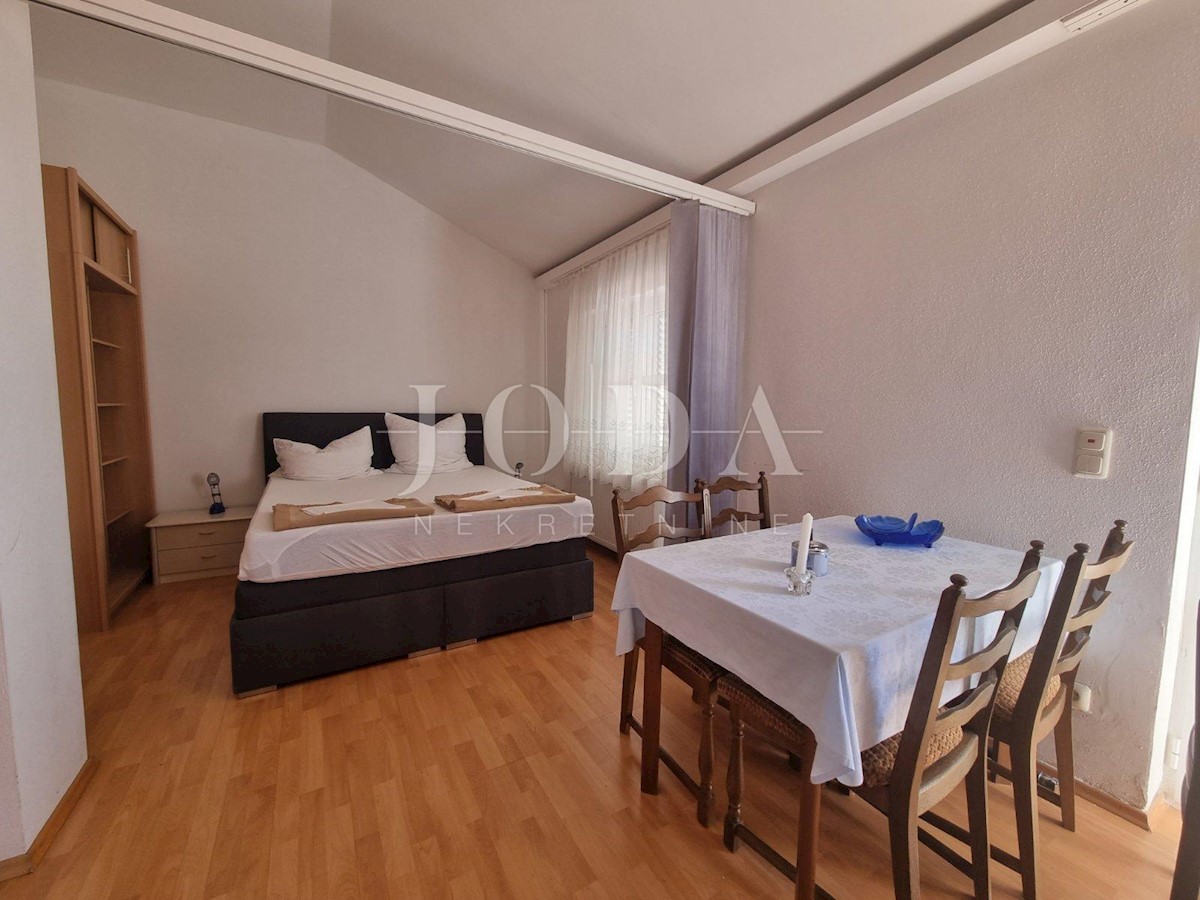Kuća Na prodaju - PRIMORSKO-GORANSKA CRIKVENICA