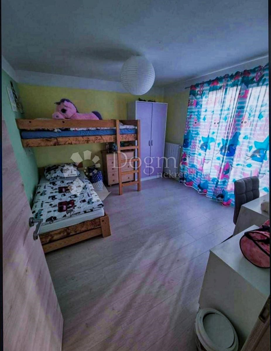 Dom Na predaj - PRIMORSKO-GORANSKA KASTAV