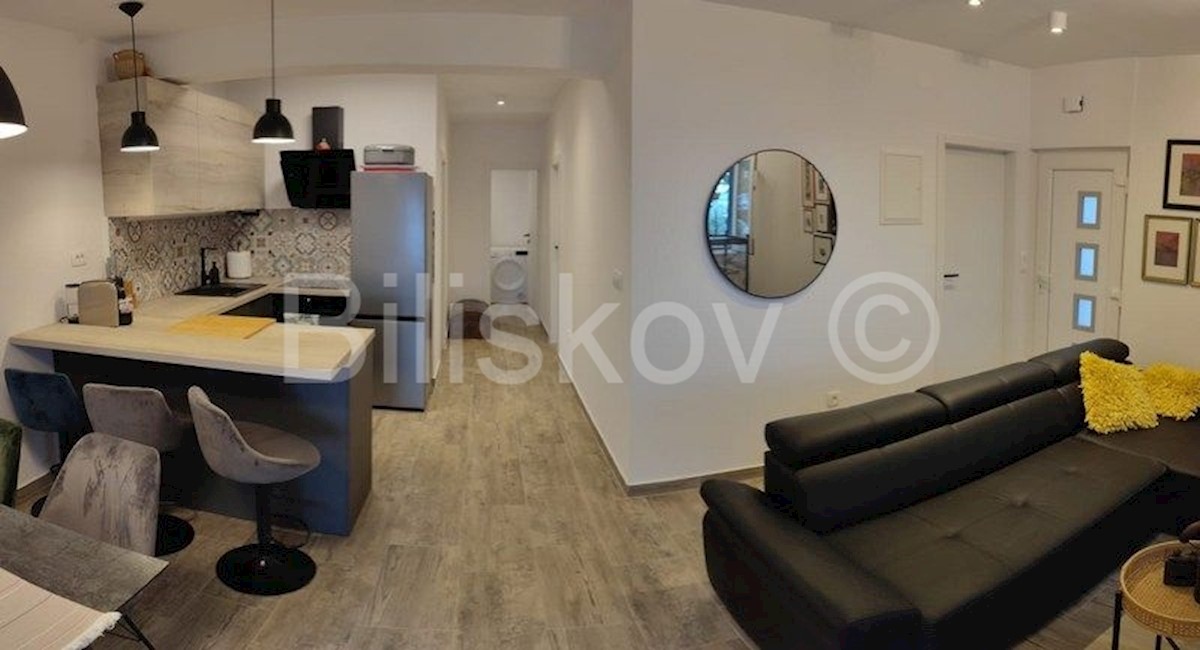 Maison À vendre - SPLITSKO-DALMATINSKA OMIŠ