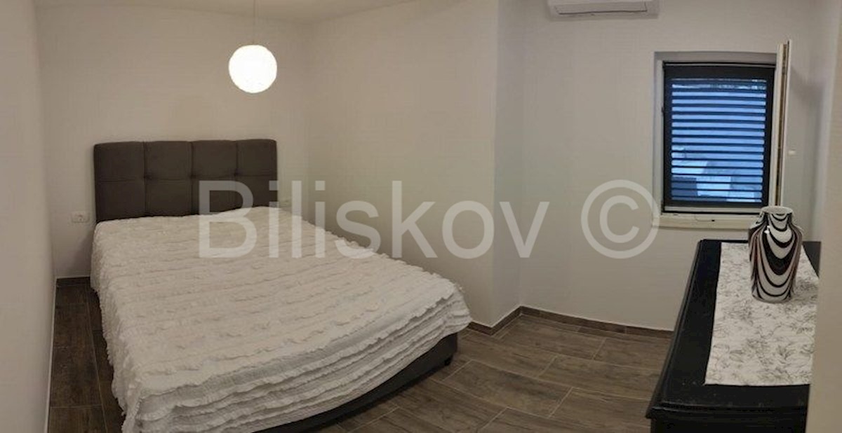 Maison À vendre - SPLITSKO-DALMATINSKA OMIŠ