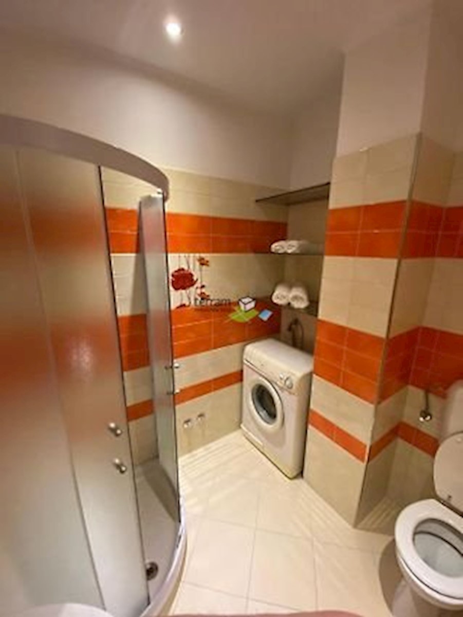 Kuća Na prodaju - ISTARSKA FAŽANA