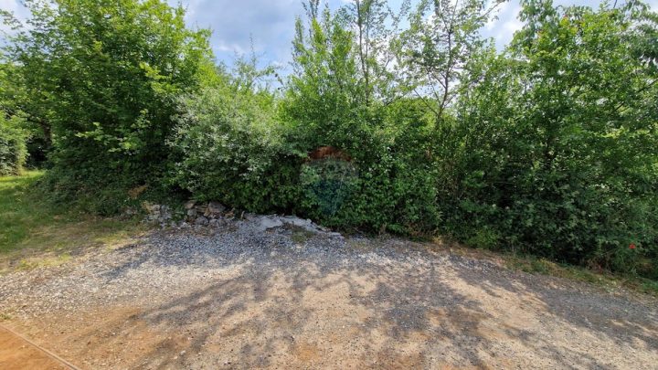 Land for sale 403 m² – Foli