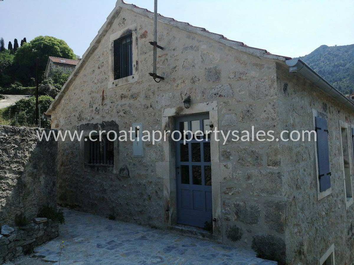 House For sale - SPLITSKO-DALMATINSKA HVAR