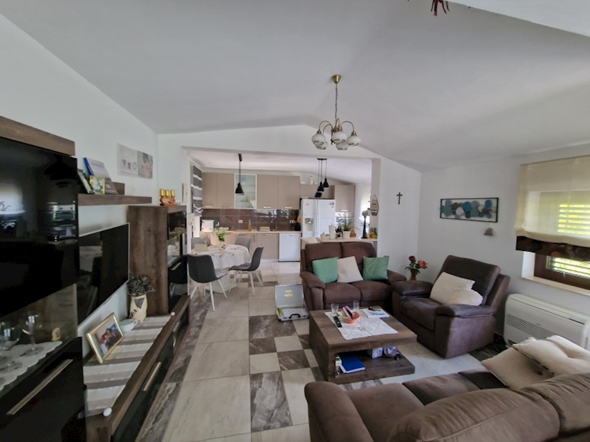 Flat For sale - PRIMORSKO-GORANSKA KRK