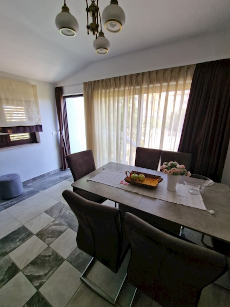 Flat For sale - PRIMORSKO-GORANSKA KRK