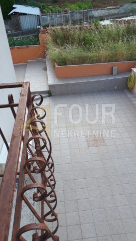 Kuća Na prodaju - Istarska Pula - foto 2/10