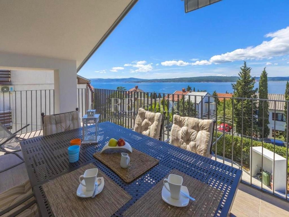 Kuća Na prodaju - PRIMORSKO-GORANSKA CRIKVENICA