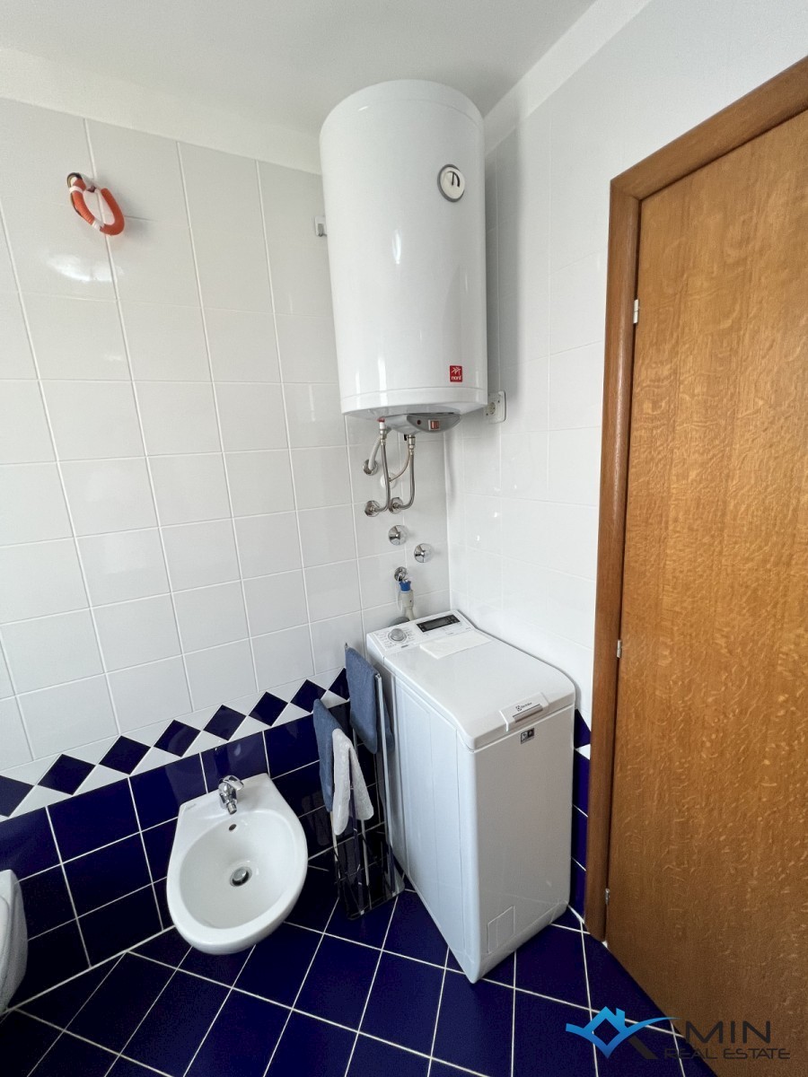 Apartma Naprodaj - ISTARSKA Novigrad