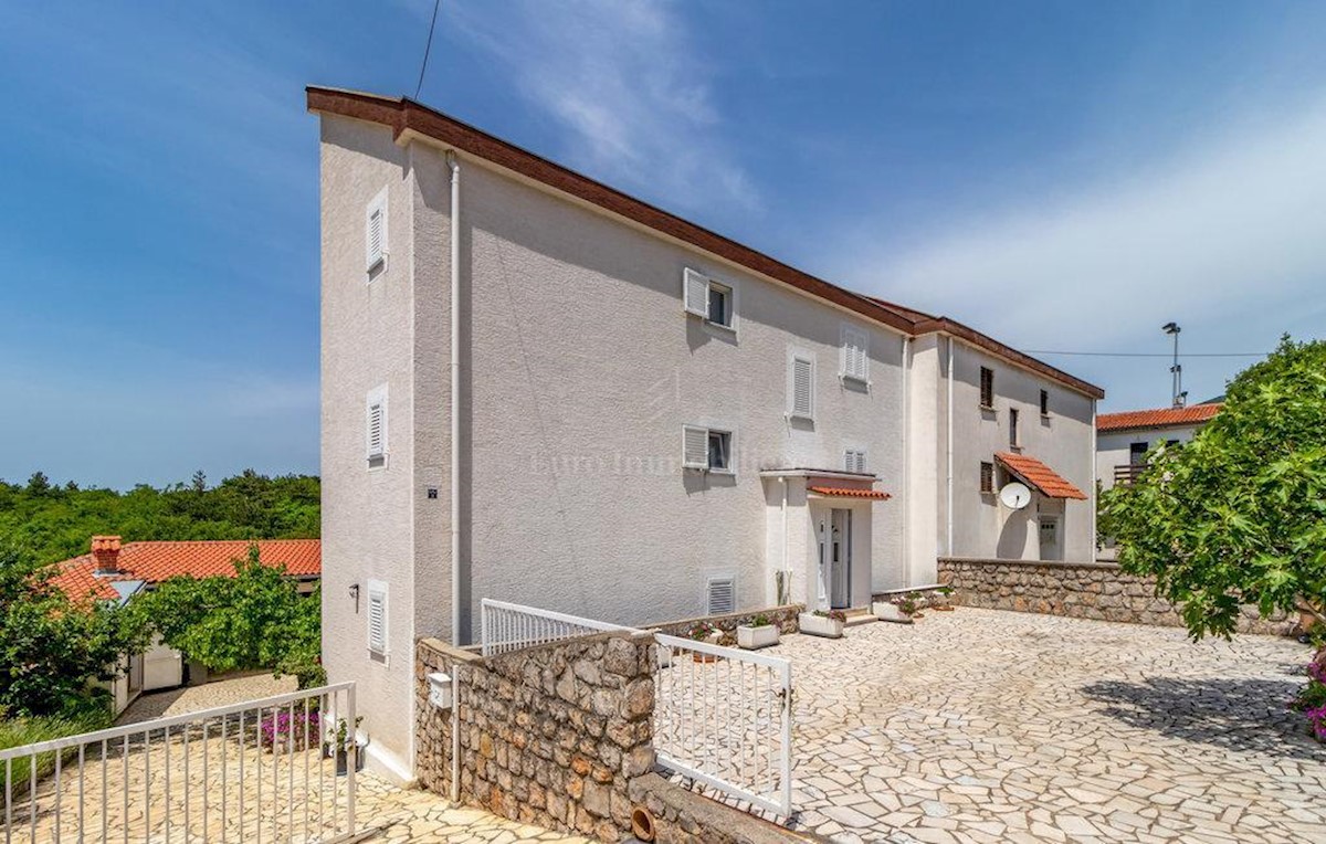 Apartmán Na predaj - PRIMORSKO-GORANSKA NOVI VINODOLSKI