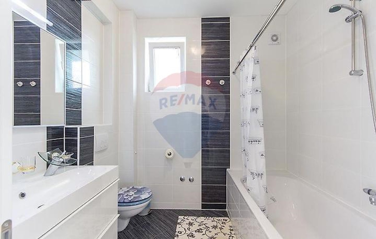 House For sale - ISTARSKA MEDULIN