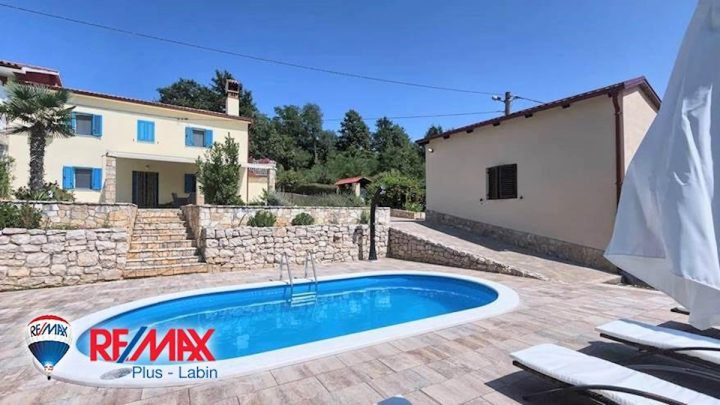 Maison à vendre 245 m² – Kršan