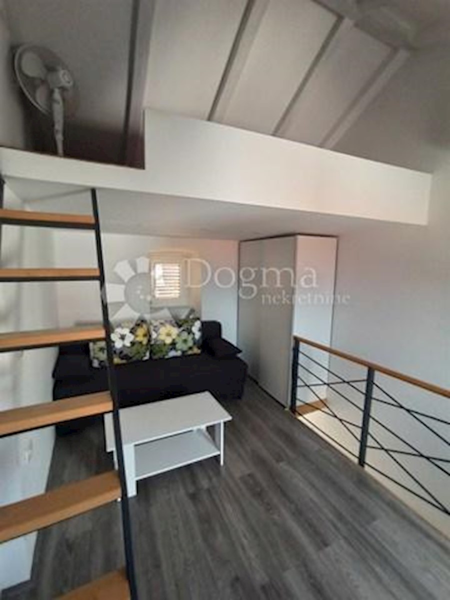 Appartement À vendre - PRIMORSKO-GORANSKA KRK