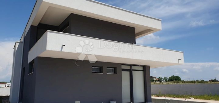 Maison À vendre - Zadarska Zemunik Donji - foto 3/7