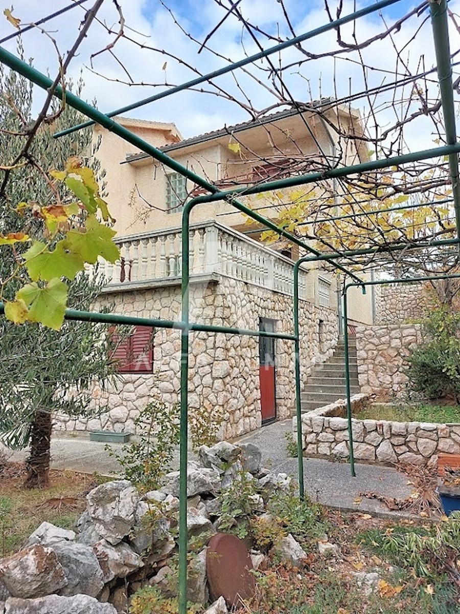 House For sale - PRIMORSKO-GORANSKA NOVI VINODOLSKI