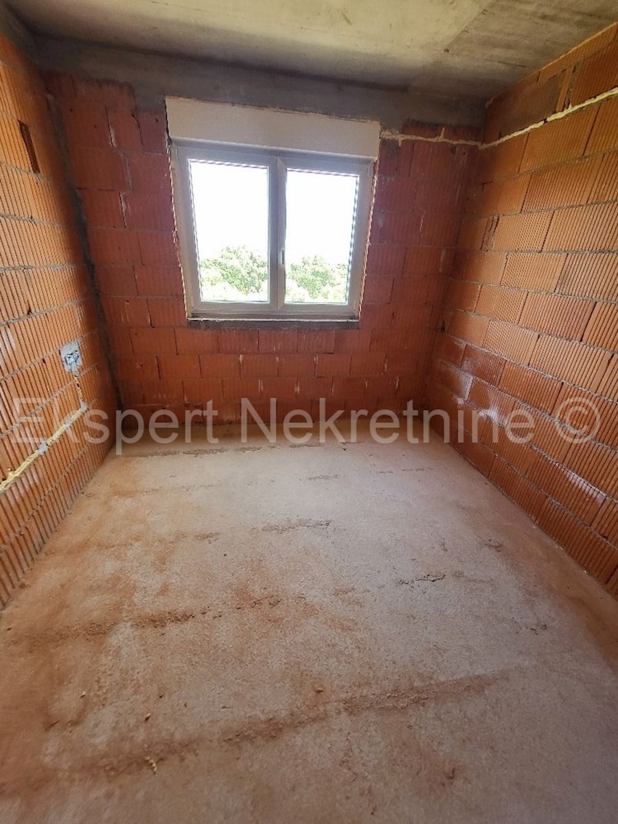 Flat For sale - SPLITSKO-DALMATINSKA ČIOVO