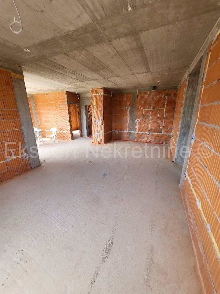 Flat For sale - SPLITSKO-DALMATINSKA ČIOVO