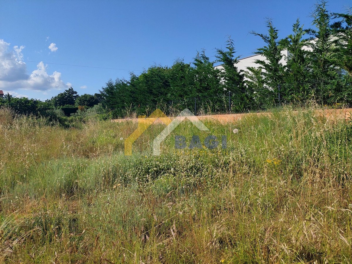 Parcela Naprodaj - ISTARSKA Svetvinčenat