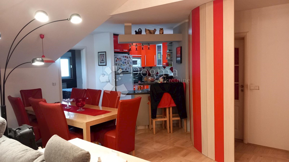 Maison À vendre - GRAD ZAGREB ZAGREB