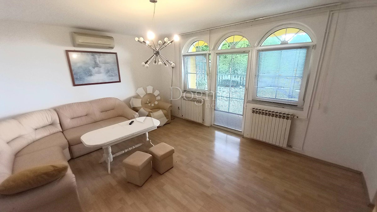 Maison À vendre - GRAD ZAGREB ZAGREB