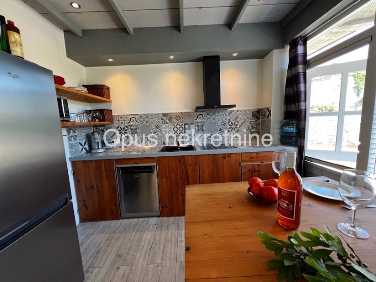 Haus Zu verkaufen - DUBROVAČKO-NERETVANSKA JANJINA