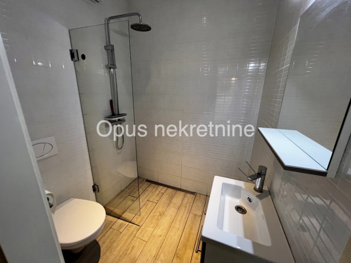 Haus Zu verkaufen - DUBROVAČKO-NERETVANSKA JANJINA