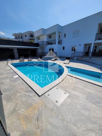 Komerčné na predaj 575 m² – Crikvenica