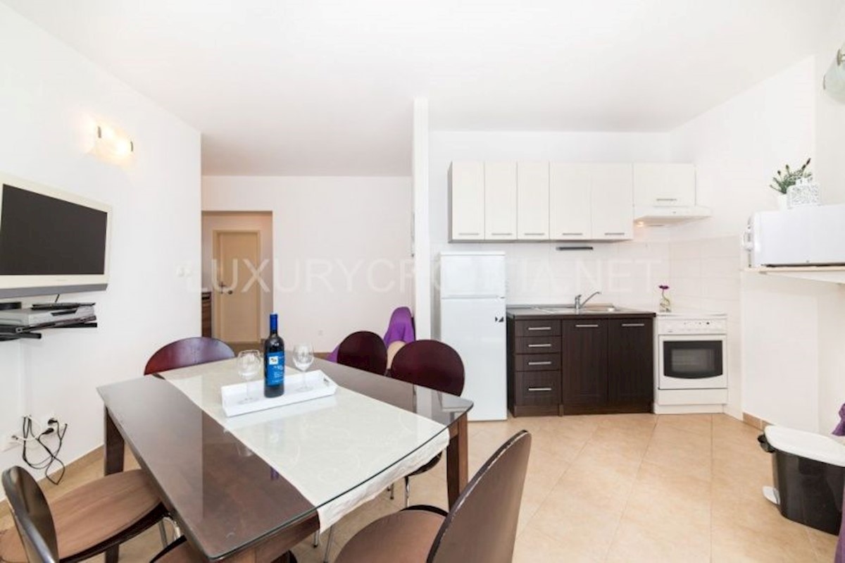 House For sale - ŠIBENSKO-KNINSKA ROGOZNICA