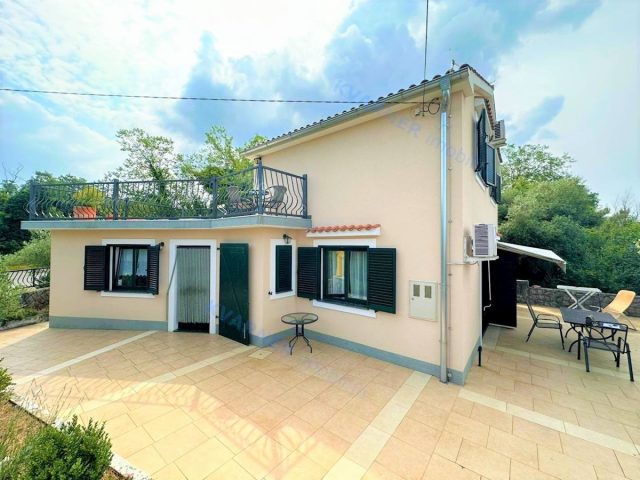 House for sale 120 m² – Dobrinj