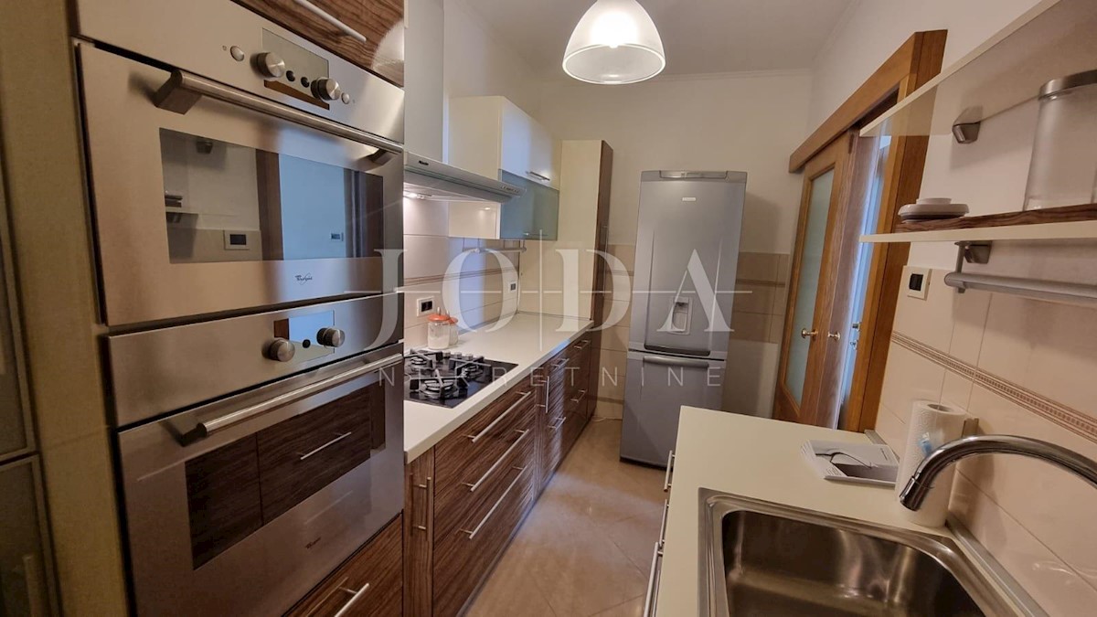 Maison À vendre - PRIMORSKO-GORANSKA NOVI VINODOLSKI