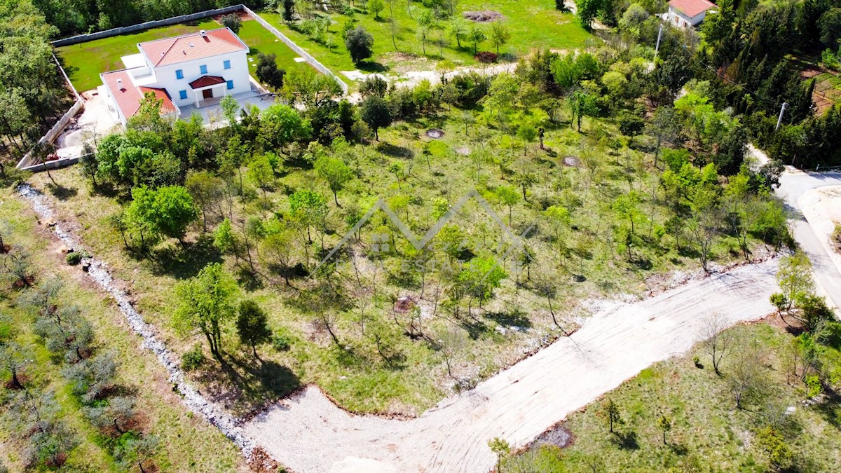 Pozemok Na predaj - ISTARSKA BARBAN