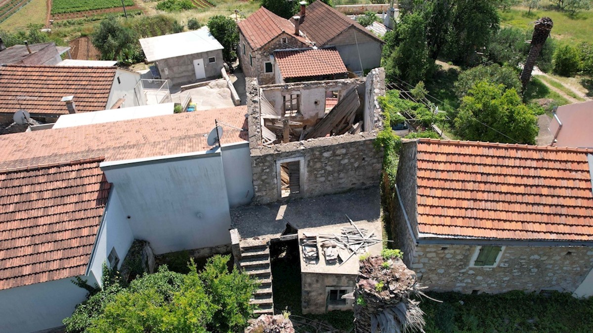 Dom Na predaj - SPLITSKO-DALMATINSKA STARI GRAD