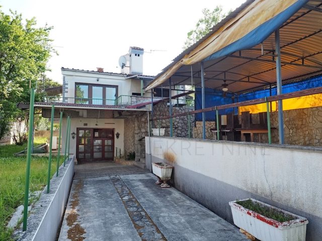 Maison à vendre 150 m² – Malinska