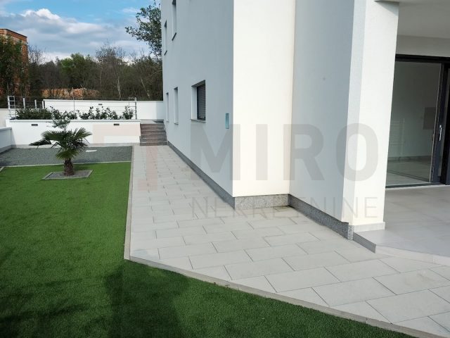 Stan Na prodaju - Primorsko-goranska Krk - foto 3/21