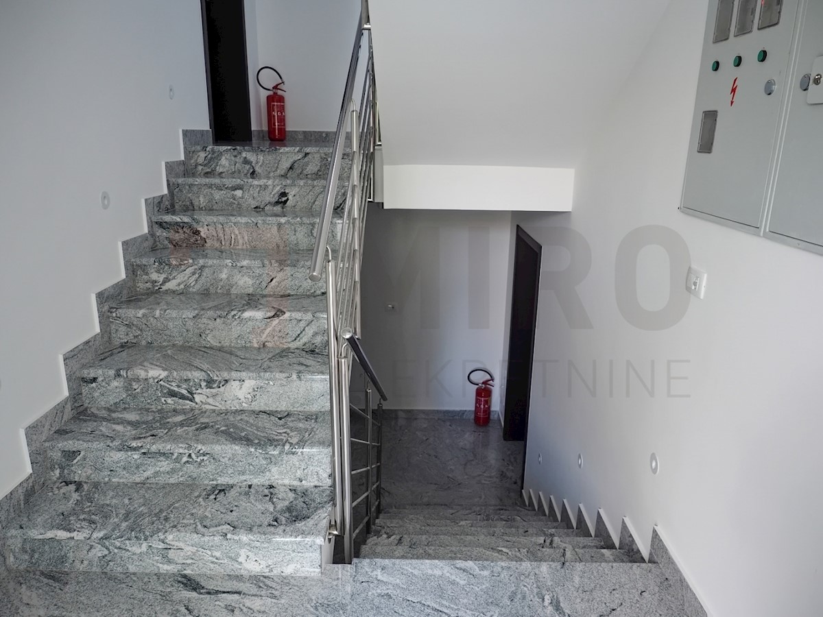 Apartmán Na predaj - PRIMORSKO-GORANSKA KRK
