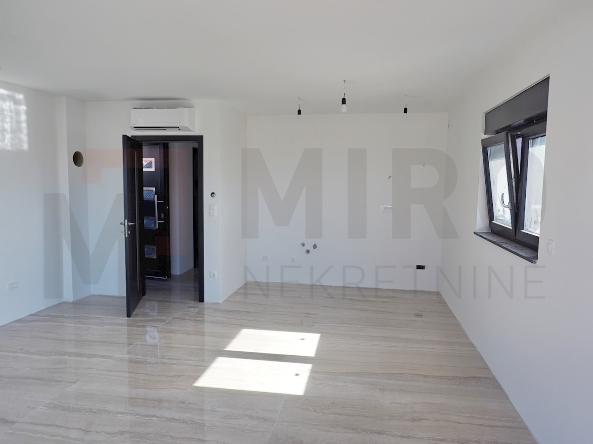 Flat For sale - PRIMORSKO-GORANSKA KRK