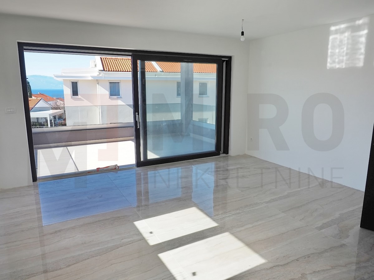 Flat For sale - PRIMORSKO-GORANSKA KRK