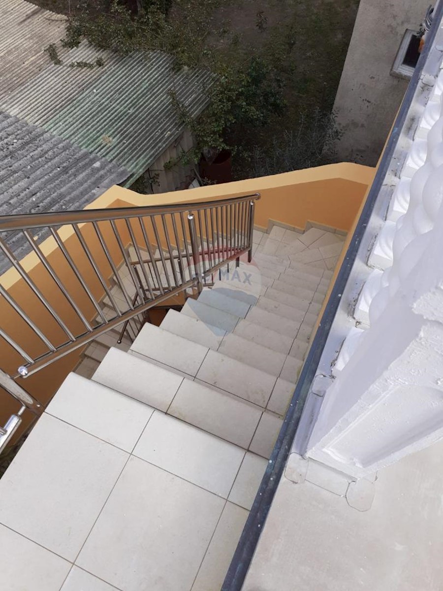 Casa In vendita - PRIMORSKO-GORANSKA KRK