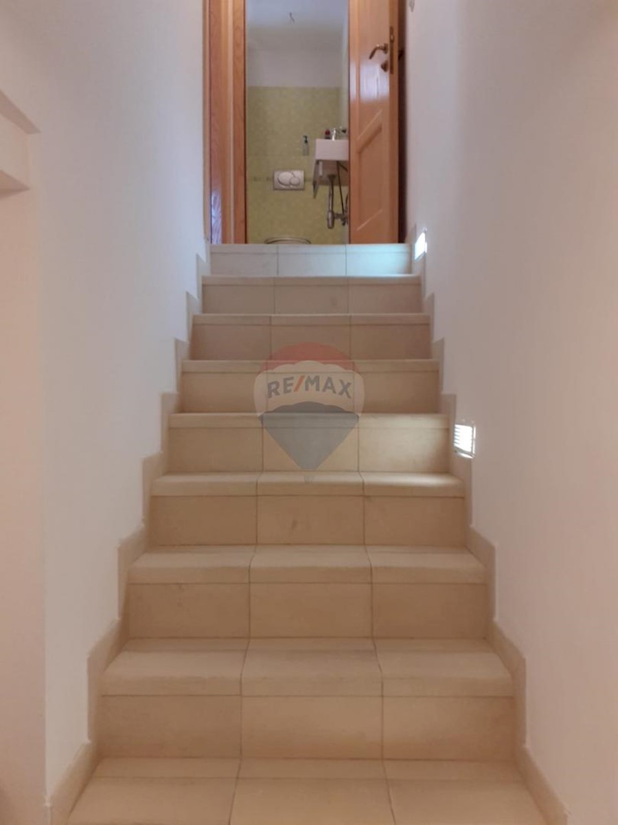 Casa In vendita - PRIMORSKO-GORANSKA KRK