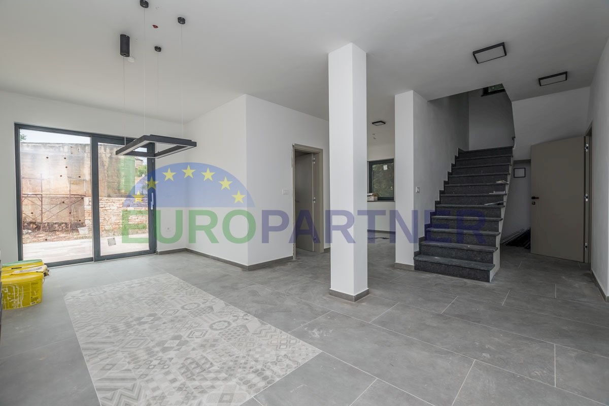 Casa In vendita - ISTARSKA KANFANAR